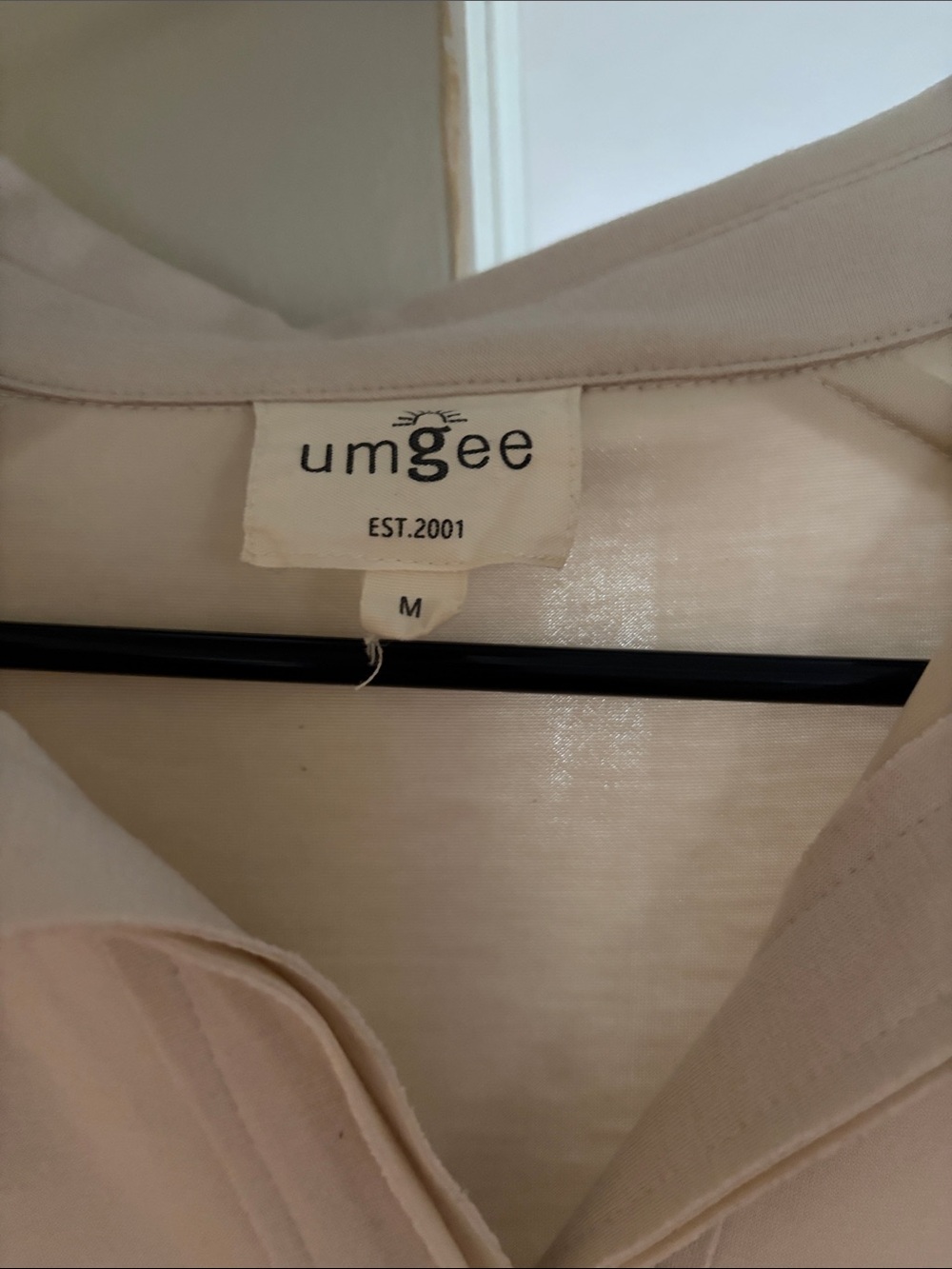 Umgee Cream Collared Pullover Top - Picture 2 of 3